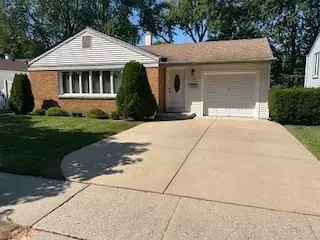 906 Alfini Dr, Des Plaines, IL 60016
