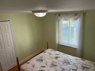906 Alfini Dr, Des Plaines, IL 60016 photo 14