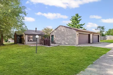 2702 Heritage Dr #2702, Champaign, IL 61822