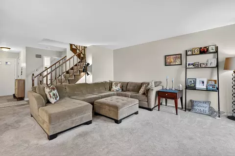 Other - 1049 Liskeard Ct, Wheaton, IL 60189 photo 1 of 6