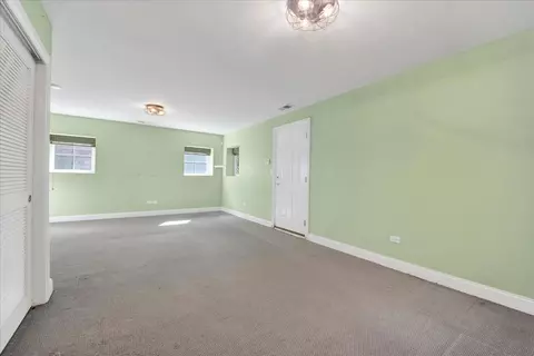 5233 W Olive Ave, Chicago, IL 60646 photo 30