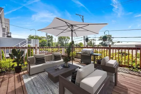 5233 W Olive Ave, Chicago, IL 60646 photo 11