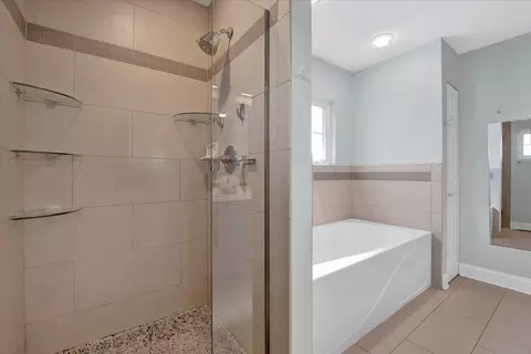 5233 W Olive Ave, Chicago, IL 60646 photo 18