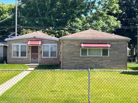8351 S Cregier Ave, Chicago, IL 60617