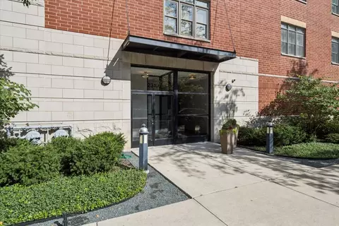 2310 W St Paul Ave #601, Chicago, IL 60647