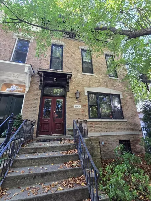 2144 N Fremont St, Chicago, IL 60614