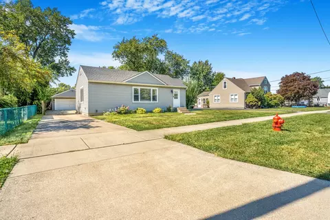 Exterior - 7510 S Thomas Ave, Bridgeview, IL 60455 photo 1 of 4