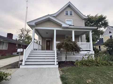 505 N Center St, Clinton, IL 61727