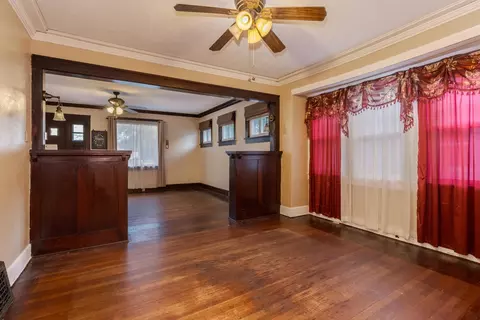 Living - 528 E 2nd St, El Paso, IL 61738 photo 6 of 7