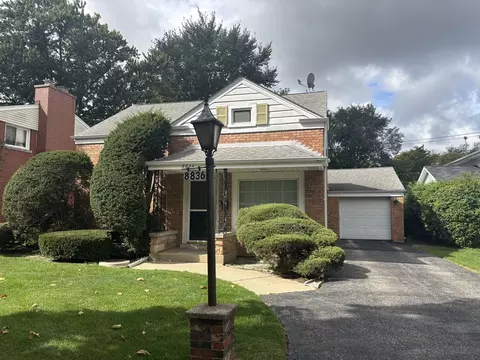 8836 Mansfield Ave, Morton Grove, IL 60053