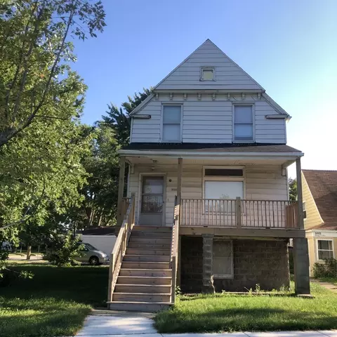 9003 Burlington Ave, Brookfield, IL 60513