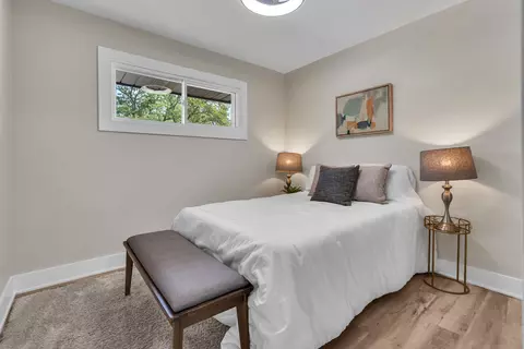Bedroom - 980 Marshall Dr, Des Plaines, IL 60016 photo 3 of 3