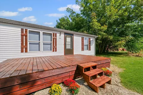 101 Railroad St, Sidell, IL 61876 photo 4