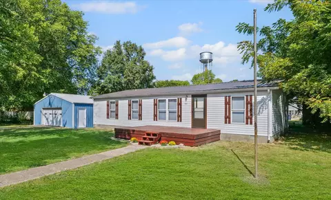 101 Railroad St, Sidell, IL 61876 photo 3