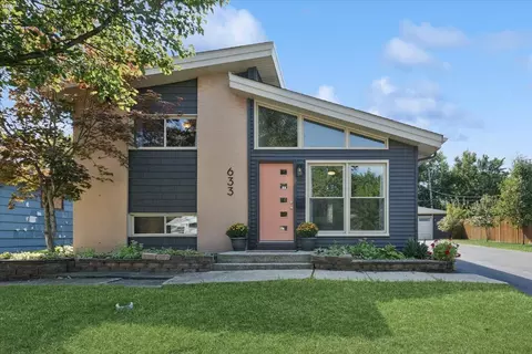 633 Easy St, Glendale Heights, IL 60139