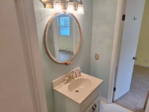Bath - 101 E Lincoln St, Sidell, IL 61876 photo 2 of 6
