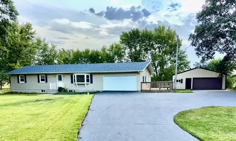 18505 Clark Rd, Lowell, IN 46356