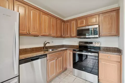 Kitchen - 1700 E 56th St #310, Chicago, IL 60637 photo 3 of 3