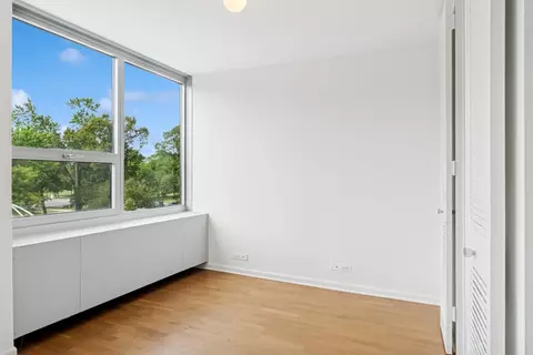 Bedroom - 1700 E 56th St #310, Chicago, IL 60637 photo 1 of 2