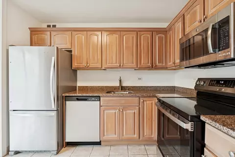 Kitchen - 1700 E 56th St #310, Chicago, IL 60637 photo 1 of 3
