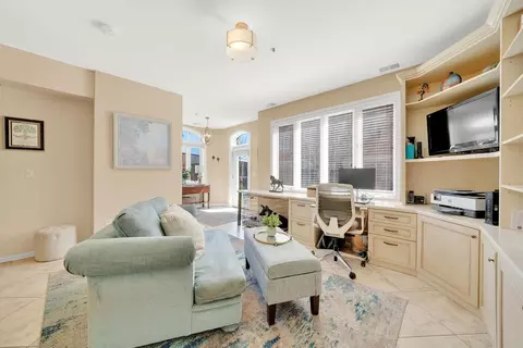 Other - 324 E 17th St, Chicago, IL 60616 photo 1 of 5