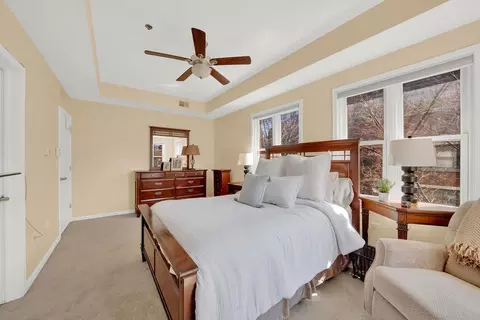 Bedroom - 324 E 17th St, Chicago, IL 60616 photo 2 of 3