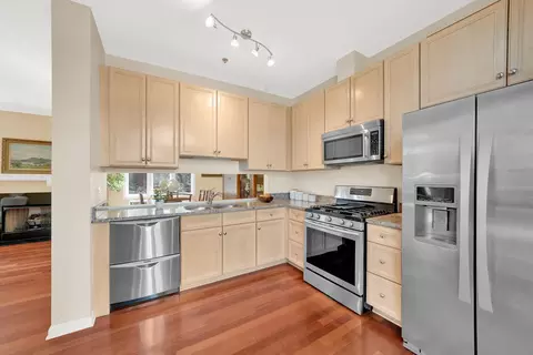 Kitchen - 324 E 17th St, Chicago, IL 60616 photo 1 of 2