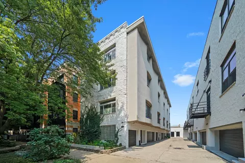 2231 N Lister Ave #D, Chicago, IL 60614