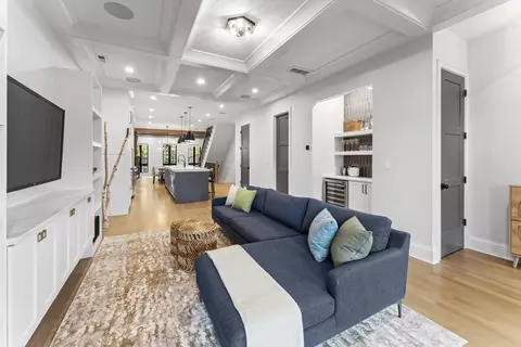 1427 W Wrightwood Ave #2, Chicago, IL 60614 photo 3