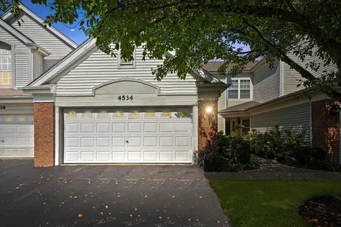 4534 Concord Ln, Northbrook, IL 60062