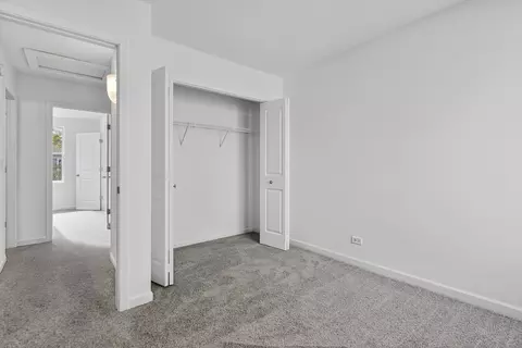 Other - 1053 Symphony Dr, Aurora, IL 60504 photo 7 of 9