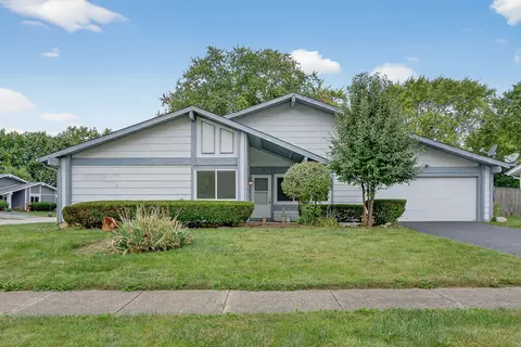 5200 Curtis Ln, Hanover Park, IL 60133