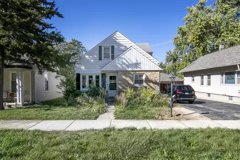 507 S Hamilton St, Lockport, IL 60441