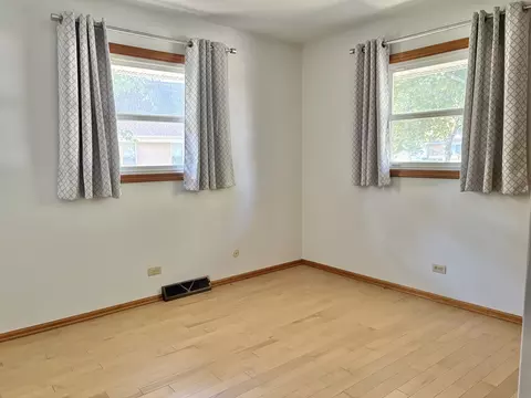 Bedroom - 1409 Catherine St, Ottawa, IL 61350 photo 3 of 5