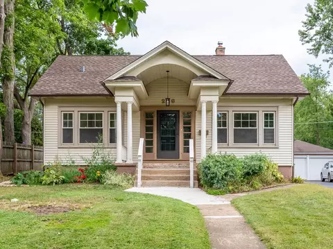 256 Stanley Ave, Waukegan, IL 60085