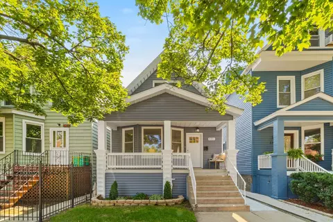 3311 W Belle Plaine Ave, Chicago, IL 60618