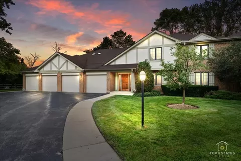 960 Ivy Ln #A, Deerfield, IL 60015