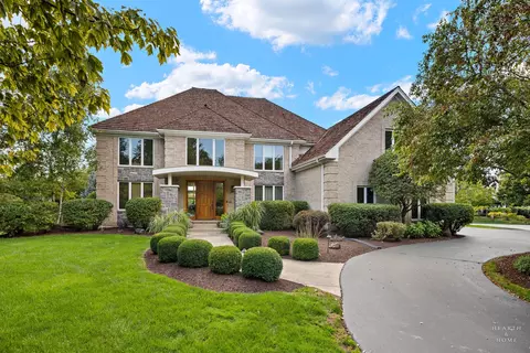 5255 Danbury Ct, Long Grove, IL 60047