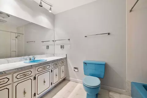 Bath - 1504 Addleman St, Joliet, IL 60431 photo 2 of 2
