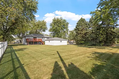 Exterior - 1504 Addleman St, Joliet, IL 60431 photo 6 of 7