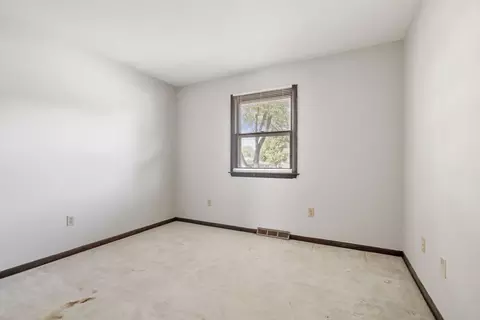 Bedroom - 1504 Addleman St, Joliet, IL 60431 photo 3 of 4