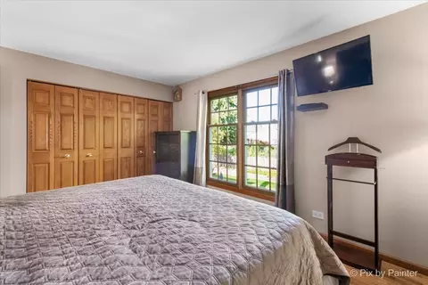 315 Bragg Ct, Bartlett, IL 60103 photo 15