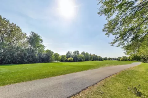 26 W237 Pinehurst Dr, Winfield, IL 60190 photo 32