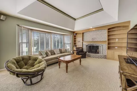 26 W237 Pinehurst Dr, Winfield, IL 60190 photo 10