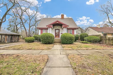 722 S Lynn St, Champaign, IL 61820