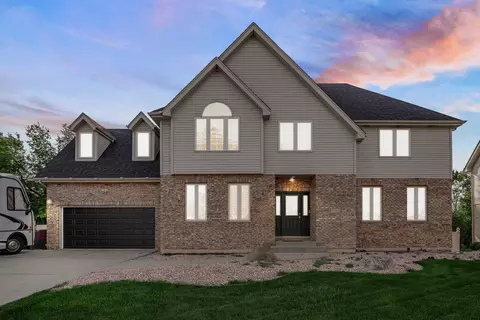 17504 Danielle Ct, Hazel Crest, IL 60429