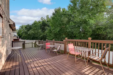 Exterior - 17504 Danielle Ct, Hazel Crest, IL 60429 photo 4 of 6