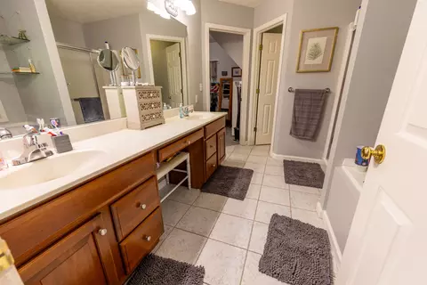 2015 Foxwood Cc, Normal, IL 61761 photo 17