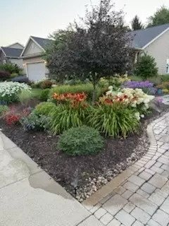 Exterior - 2404 Treeline Dr, Bloomington, IL 61704 photo 21 of 24