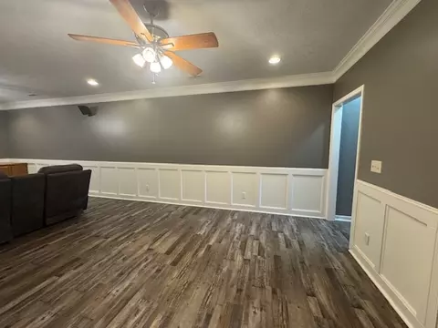 Living - 2404 Treeline Dr, Bloomington, IL 61704 photo 11 of 11